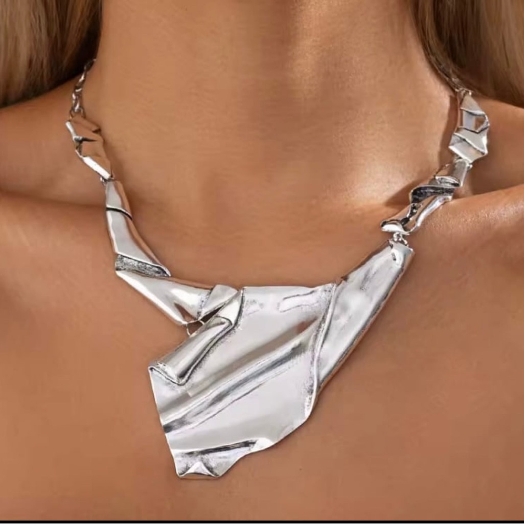 New Necklace Chunky Crumpled Molten Metal Gold Brut Alexis Bittar Style Ja24